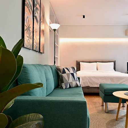 Zoe'S Suite Athen'S Center Bagian luar foto