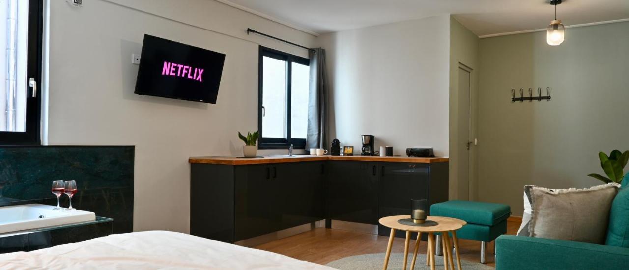 Zoe'S Suite Athen'S Center Bagian luar foto